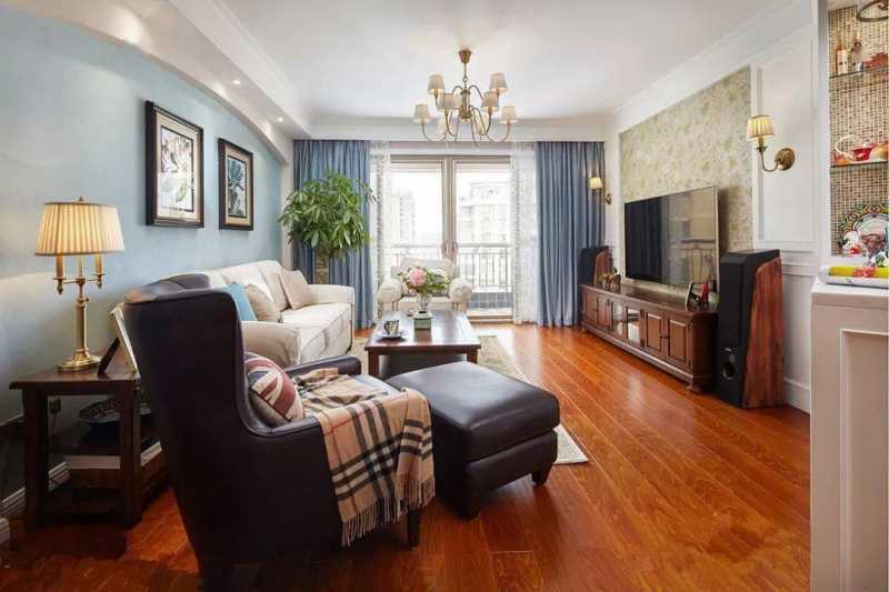 电视背景墙应该这样设计，你家只是电视挂墙上！