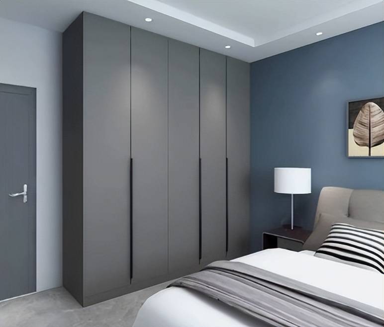 定制衣柜又丑又土的原因！今天教你如何选择合适的定制衣柜