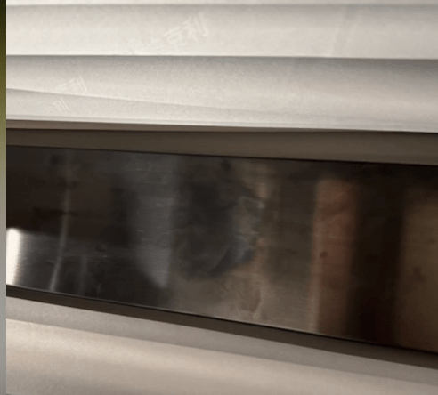 踢脚线千万不要选择隐形的!不然到时候翻车的可能就只有你自己了 踢脚线千万不要选择隐形的!不然到时候翻车的可能就只有你自己了