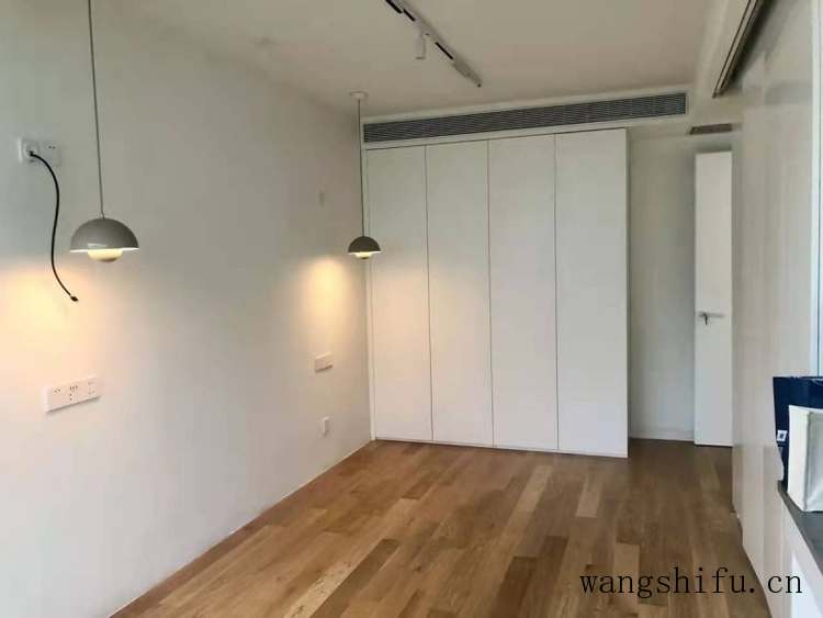 回南天墙上发霉怎么处理？