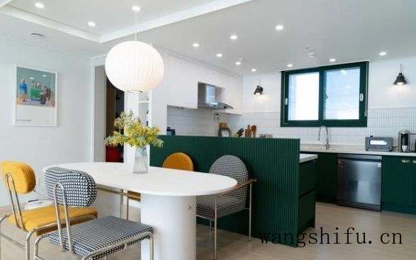 家具旧了不用丢，学习她家老房翻新，不用花钱就把家换了个样 旧房翻新 第6张 家具旧了不用丢，学习她家老房翻新，不用花钱就把家换了个样 旧房翻新 粉刷匠第6张