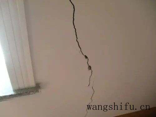 老房翻新入住,没必要乱花钱,记住这4个实打实的绝招,你不会亏 旧房翻新 第7张 老房翻新入住,没必要乱花钱,记住这4个实打实的绝招,你不会亏 旧房翻新 粉刷匠第7张 老房翻新入住,没必要乱花钱,记住这4个实打实的绝招,你不会亏 旧房翻新 第7张 老房翻新入住,没必要乱花钱,记住这4个实打实的绝招,你不会亏 旧房翻新 粉刷匠第7张