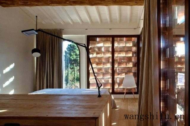 走进这3家意大利民宿，看国外设计师如何玩转旧房改造？ 旧房翻新 第13张 走进这3家意大利民宿，看国外设计师如何玩转旧房改造？ 旧房翻新 粉刷匠第13张