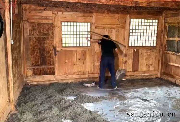 他用1个月时间，将乡下废旧木屋，变成舒适小家，住后不想回城里 旧房翻新 第6张 他用1个月时间，将乡下废旧木屋，变成舒适小家，住后不想回城里 旧房翻新 粉刷匠第6张