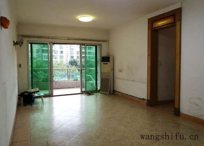 老房改造前后差距有多大？她晒出自家装修，太真实了 旧房翻新 第5张 老房改造前后差距有多大？她晒出自家装修，太真实了 旧房翻新 粉刷匠第5张