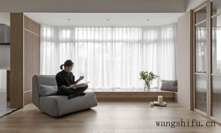 夫妻俩改造30年前的老房，82㎡空间利用到极致，这种敞亮感真棒 旧房翻新 第6张 夫妻俩改造30年前的老房，82㎡空间利用到极致，这种敞亮感真棒 旧房翻新 粉刷匠第6张