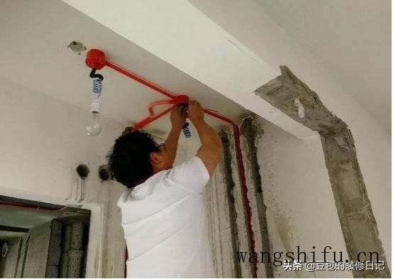 老房装修改造注意事项，想要住着方便舒适，务必注意这6个要点 旧房翻新 第5张 老房装修改造注意事项，想要住着方便舒适，务必注意这6个要点 旧房翻新 粉刷匠第5张