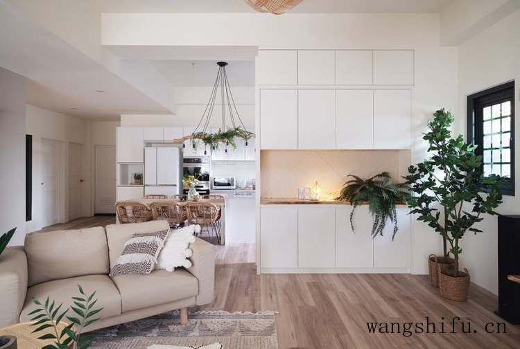 3个小姑娘回乡改造老房子，把家装成想要的样子，不做城市小房奴 旧房翻新 第7张 3个小姑娘回乡改造老房子，把家装成想要的样子，不做城市小房奴 旧房翻新 粉刷匠第7张