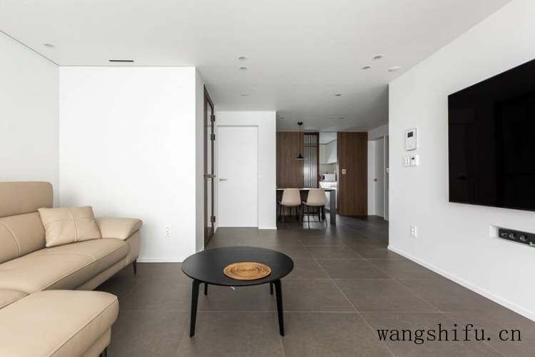 108㎡二手房，业主简单翻新，“白墙灰地”，清爽大方谁不喜欢？ 旧房翻新 第1张 108㎡二手房，业主简单翻新，“白墙灰地”，清爽大方谁不喜欢？ 旧房翻新 粉刷匠第1张