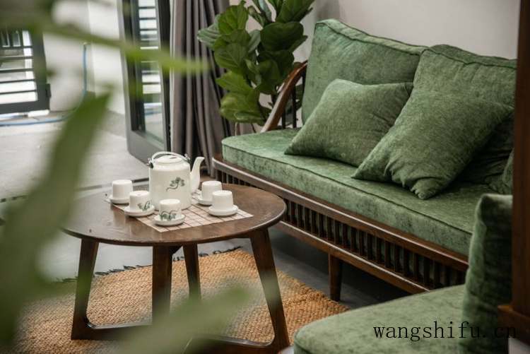 上下3层，为父母翻新的养老房，没想到被吐槽根本不适合老年人住 旧房翻新 第4张 上下3层，为父母翻新的养老房，没想到被吐槽根本不适合老年人住 旧房翻新 粉刷匠第4张