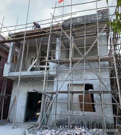 80后夫妻回乡，低成本改造老房，村里人看了都夸 旧房翻新 第2张 80后夫妻回乡，低成本改造老房，村里人看了都夸 旧房翻新 粉刷匠第2张