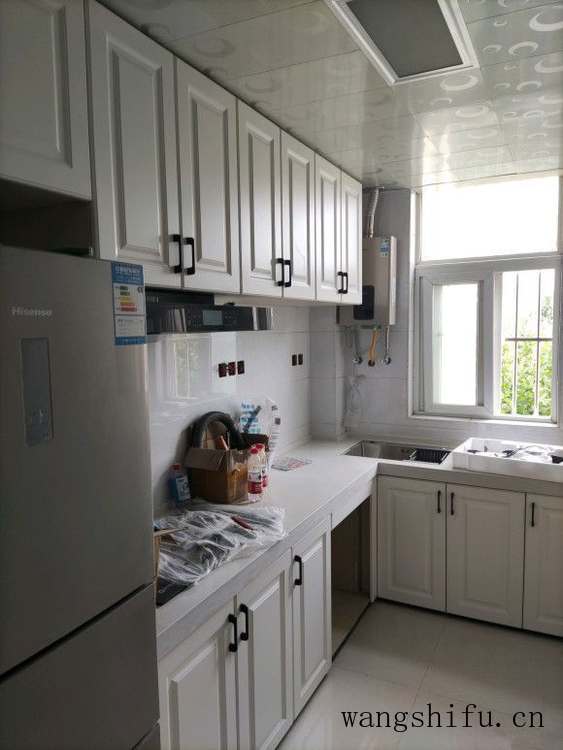 油性漆和水性漆怎么分辨? 油性漆和水性漆怎么分辨?