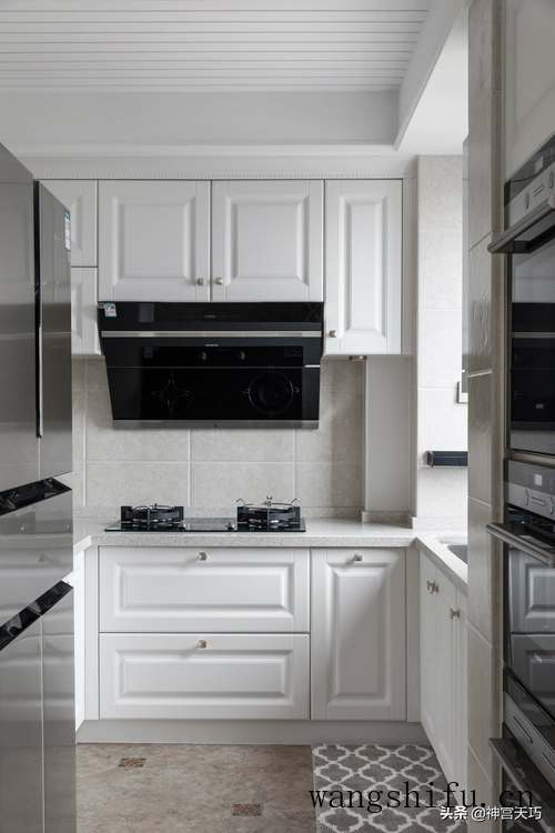 厨房翻新大概多少钱才合理？厨房装修预算表 旧房翻新 第1张 厨房翻新大概多少钱才合理？厨房装修预算表 旧房翻新 粉刷匠第1张