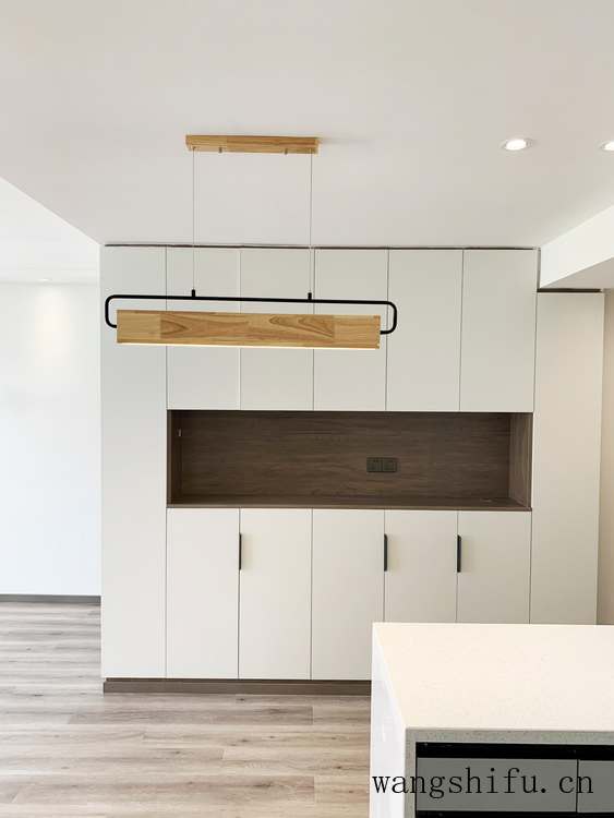 美菱和先锋风扇哪个好（美菱和先锋风扇哪个好一点）