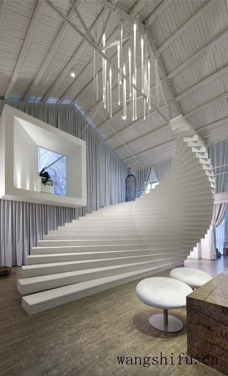 超级改造王真的不算牛，看看这个老工厂改造浮沉办公室！ 旧房翻新 第3张 超级改造王真的不算牛，看看这个老工厂改造浮沉办公室！ 旧房翻新 粉刷匠第3张