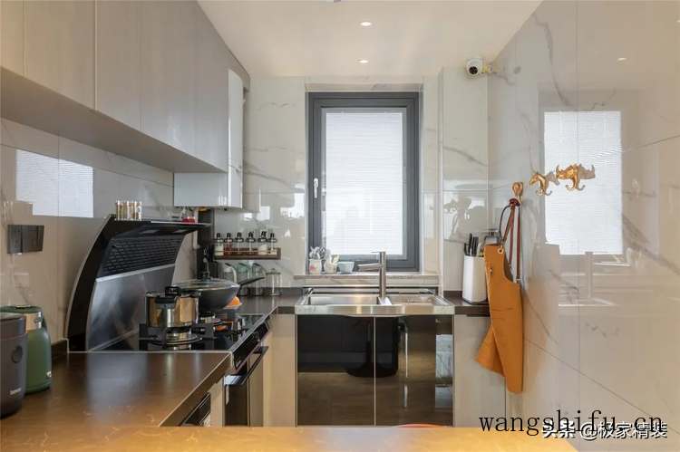 50m㎡老房翻新，隐形收纳达到90㎡装修效果-极家精装优选案例 旧房翻新 第5张 50m㎡老房翻新，隐形收纳达到90㎡装修效果-极家精装优选案例 旧房翻新 粉刷匠第5张