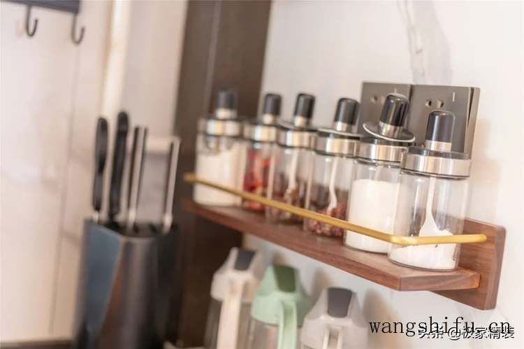 50m㎡老房翻新，隐形收纳达到90㎡装修效果-极家精装优选案例 旧房翻新 第8张 50m㎡老房翻新，隐形收纳达到90㎡装修效果-极家精装优选案例 旧房翻新 粉刷匠第8张