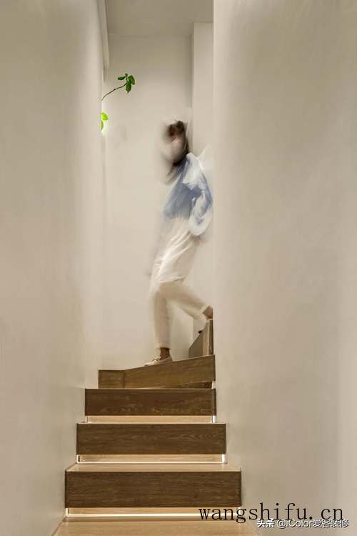 家用跑步机尺寸(家用跑步机尺寸一般多大) 家用跑步机尺寸(家用跑步机尺寸一般多大)