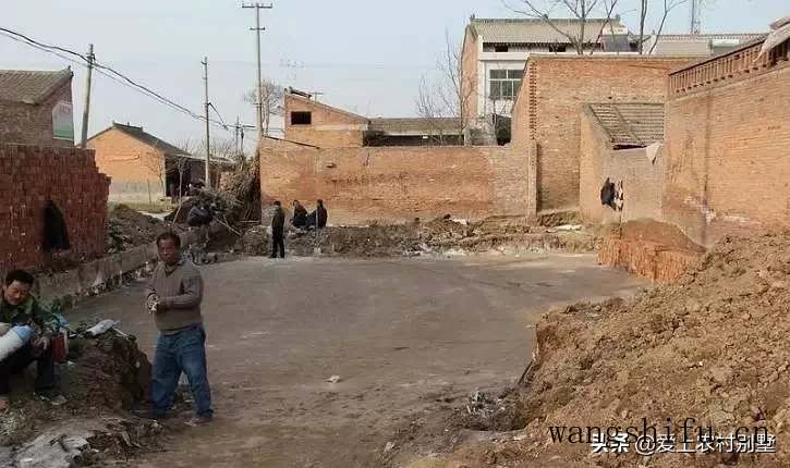 天然青金石（天然青金石的功效和作用）