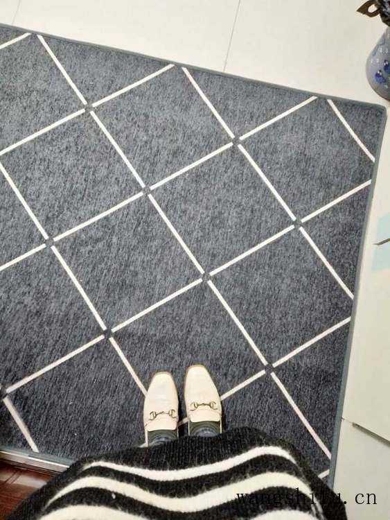 二手房翻新改造，只能从软装上改造，费尽心思的装修效果可还行？ 旧房翻新 第2张 二手房翻新改造，只能从软装上改造，费尽心思的装修效果可还行？ 旧房翻新 粉刷匠第2张