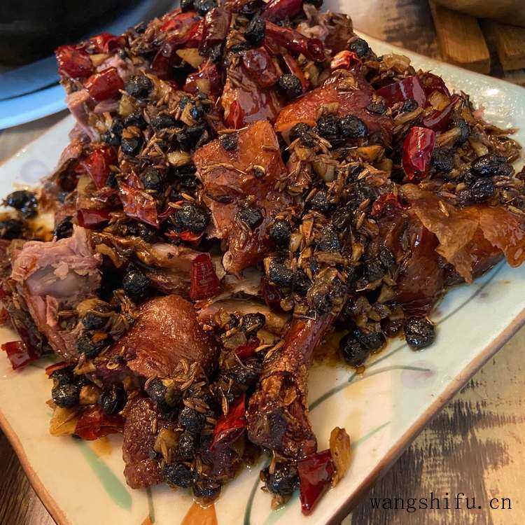 毒鱼藤(毒鱼藤图片) 毒鱼藤(毒鱼藤图片)