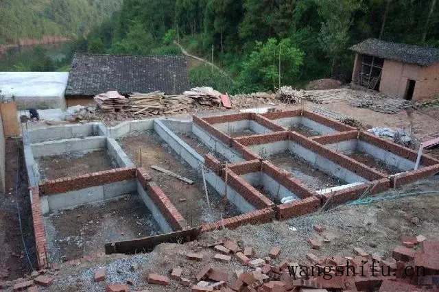 改造老房全过程实拍，超大户型，细节满满 旧房翻新 第12张 改造老房全过程实拍，超大户型，细节满满 旧房翻新 粉刷匠第12张