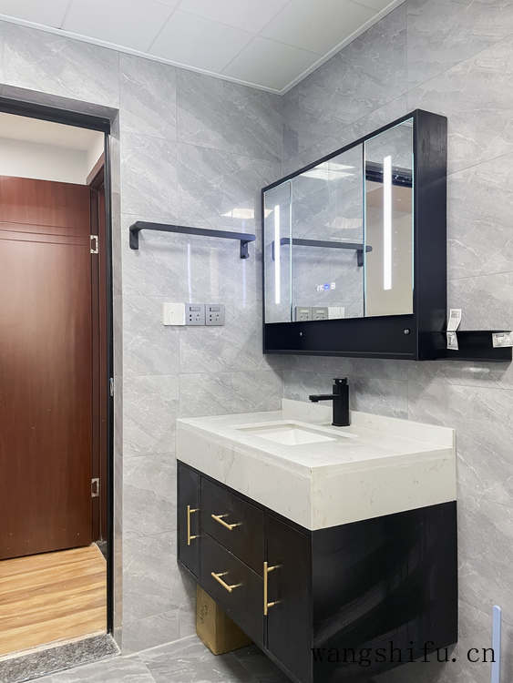 陈耀光（陈耀光光和院）