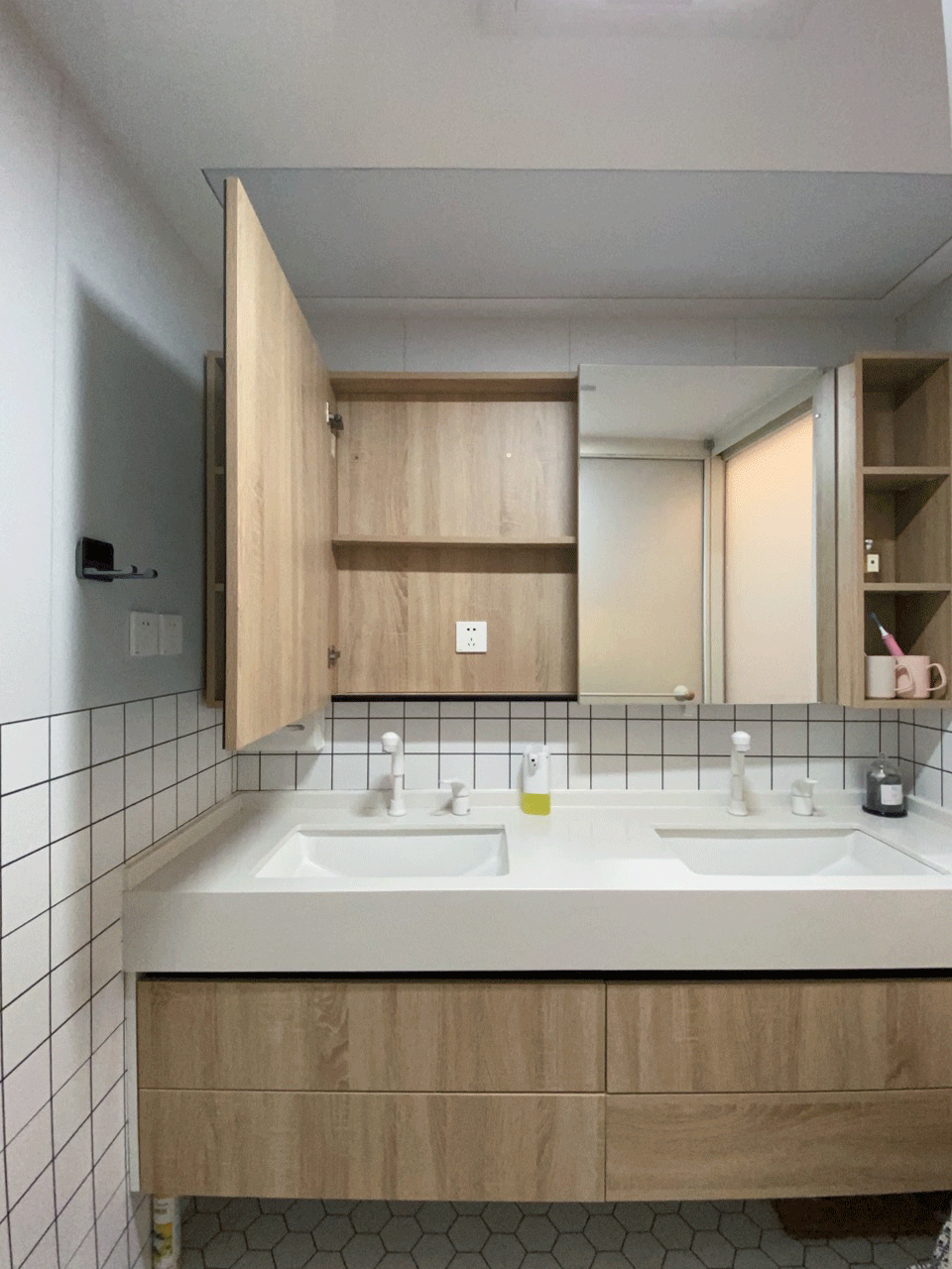 布衣柜哪个牌子好（布衣柜哪个牌子好质量好）