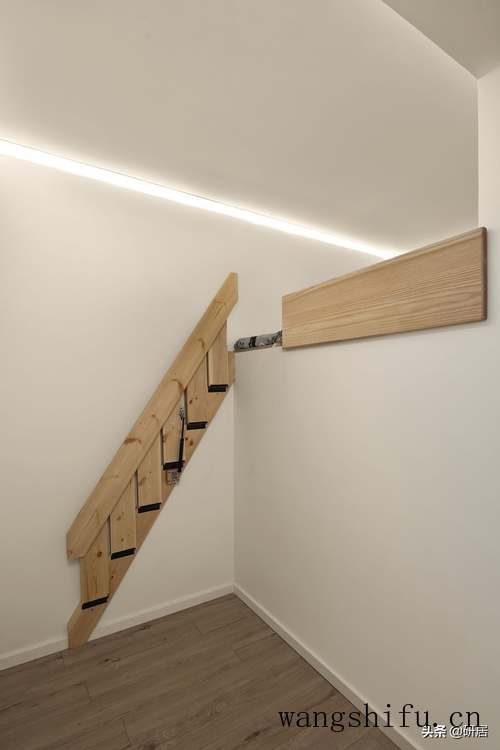 ​60㎡的老破小，住着三代人，挤出3间卧室，还有大衣帽间和书房 旧房翻新 第17张 ​60㎡的老破小，住着三代人，挤出3间卧室，还有大衣帽间和书房 旧房翻新 粉刷匠第17张