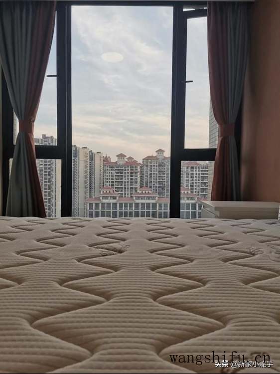 90平经典三房户型，全屋整装灰色调，极简耐看又雅致，分享一下 旧房翻新 第20张 90平经典三房户型，全屋整装灰色调，极简耐看又雅致，分享一下 旧房翻新 粉刷匠第20张