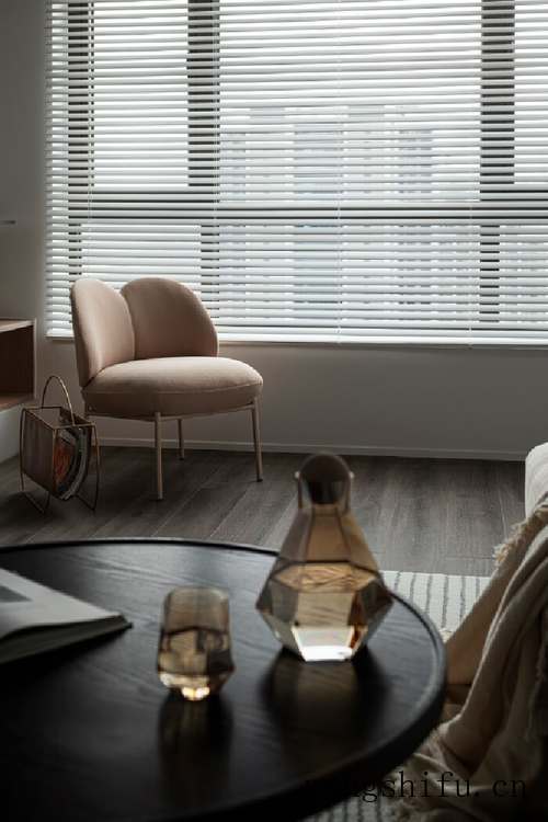 90平清新低调的时尚设计,看的我家也想这么装修了,太羡慕了 旧房翻新 第5张 90平清新低调的时尚设计,看的我家也想这么装修了,太羡慕了 旧房翻新 粉刷匠第5张 90平清新低调的时尚设计,看的我家也想这么装修了,太羡慕了 旧房翻新 第5张 90平清新低调的时尚设计,看的我家也想这么装修了,太羡慕了 旧房翻新 粉刷匠第5张