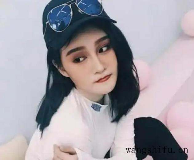 玻璃门地弹簧怎么调（玻璃门地弹簧怎么调高低视频）