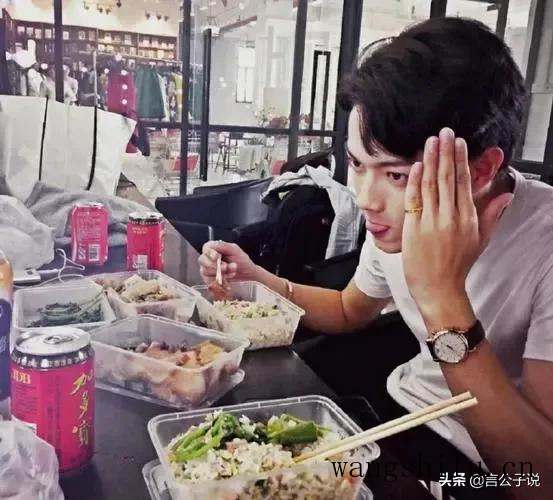 桌上足球(桌上足球玩法介绍) 桌上足球(桌上足球玩法介绍)