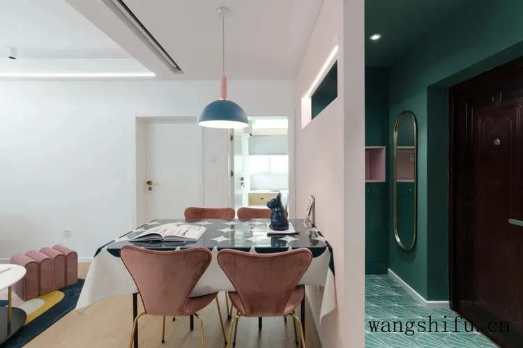 70㎡老房子大变身，优雅轻奢风设计，颜值与功能兼顾 旧房翻新 第1张 70㎡老房子大变身，优雅轻奢风设计，颜值与功能兼顾 旧房翻新 粉刷匠第1张