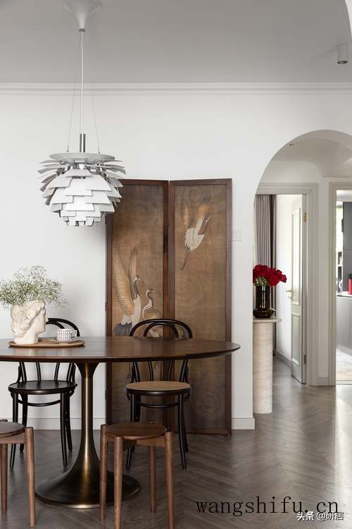 节能灯闪烁(节能灯闪烁不停是什么原因) 节能灯闪烁(节能灯闪烁不停是什么原因)