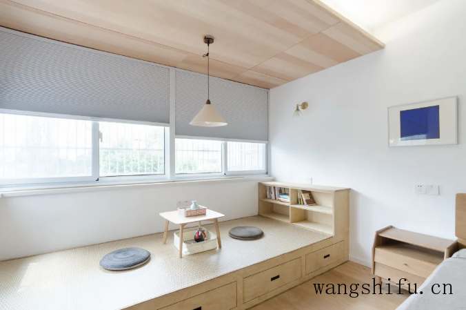 70㎡旧房改造，全屋网红色，客厅像蜗居，完工后却很浪漫 旧房翻新 第14张 70㎡旧房改造，全屋网红色，客厅像蜗居，完工后却很浪漫 旧房翻新 粉刷匠第14张