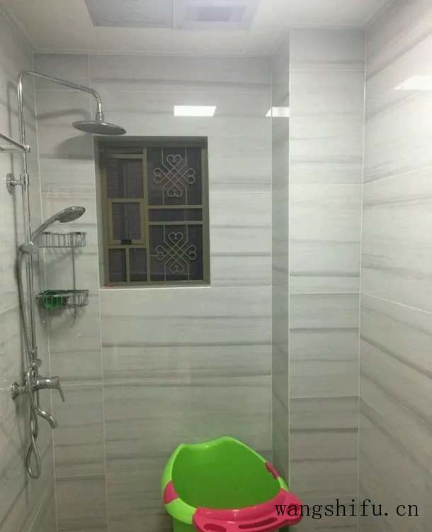 朋友这套140平新房，这效果说装修带家具家电60万，你们信吗？（140平装修加家具家电多少钱）