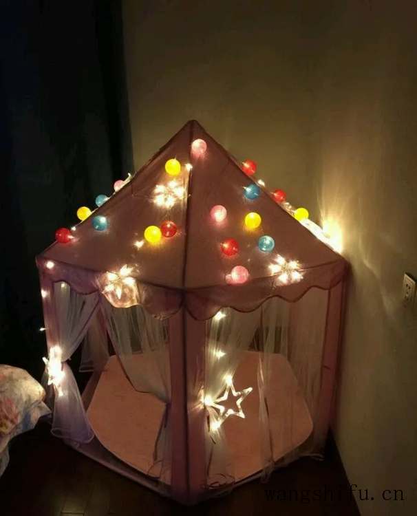 朋友这套140平新房，这效果说装修带家具家电60万，你们信吗？（140平装修加家具家电多少钱）