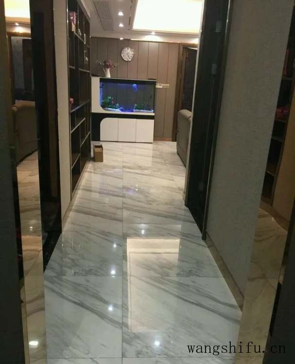 朋友这套140平新房，这效果说装修带家具家电60万，你们信吗？（140平装修加家具家电多少钱）