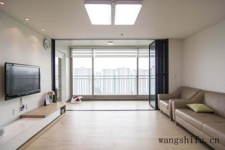 现在才发现，装修越简单越耐看，130㎡舒适干净，溢出屏幕的温馨 旧房翻新 第1张 现在才发现，装修越简单越耐看，130㎡舒适干净，溢出屏幕的温馨 旧房翻新 粉刷匠第1张