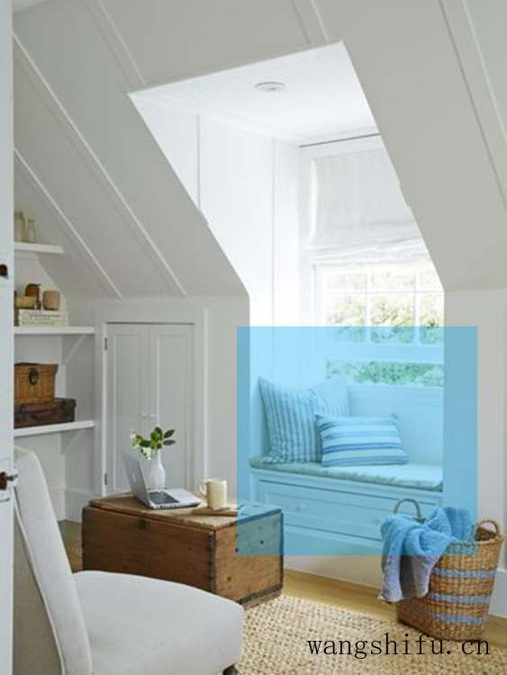 为了阁楼买顶层，天窗下1㎡不浪费，做组“凹”字形组合柜，刚好 旧房翻新 第3张 为了阁楼买顶层，天窗下1㎡不浪费，做组“凹”字形组合柜，刚好 旧房翻新 粉刷匠第3张
