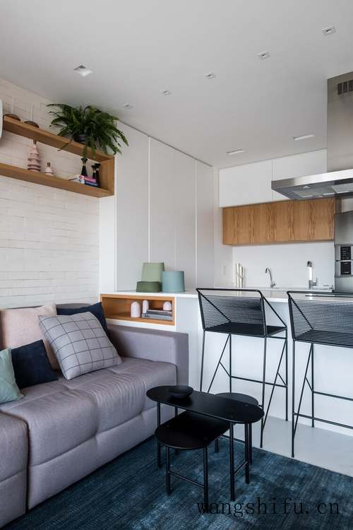 65㎡装得够聪明！靠窗打错层卡座，一边代替餐椅，另一边做桌面 旧房翻新 第3张 65㎡装得够聪明！靠窗打错层卡座，一边代替餐椅，另一边做桌面 旧房翻新 粉刷匠第3张