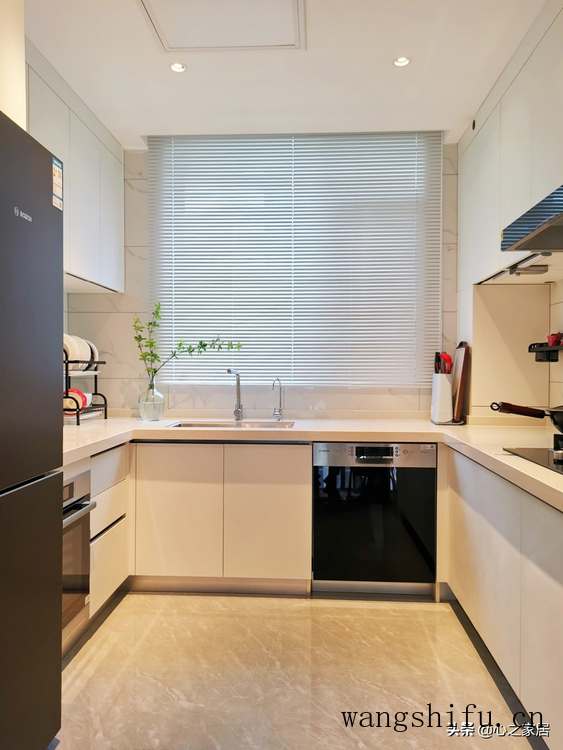 装修房子简单一些没毛病,显得宽敞大气,家居生活也变得舒适温馨 旧房翻新 第6张 装修房子简单一些没毛病,显得宽敞大气,家居生活也变得舒适温馨 旧房翻新 粉刷匠第6张 装修房子简单一些没毛病,显得宽敞大气,家居生活也变得舒适温馨 旧房翻新 第6张 装修房子简单一些没毛病,显得宽敞大气,家居生活也变得舒适温馨 旧房翻新 粉刷匠第6张