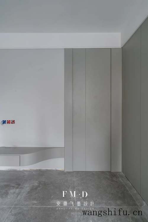 橡木与榆木地板哪个好（橡木与榆木地板哪个好些）