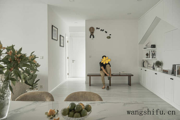 看过这套60㎡的家，我深刻意识到，“过度装修”只会更容易被淘汰 旧房翻新 第3张 看过这套60㎡的家，我深刻意识到，“过度装修”只会更容易被淘汰 旧房翻新 粉刷匠第3张