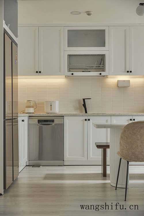 看过这套60㎡的家，我深刻意识到，“过度装修”只会更容易被淘汰 旧房翻新 第7张 看过这套60㎡的家，我深刻意识到，“过度装修”只会更容易被淘汰 旧房翻新 粉刷匠第7张