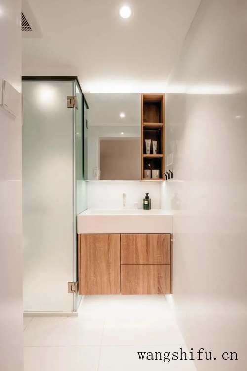 乳胶漆可以擦洗吗？污渍能擦干净吗？