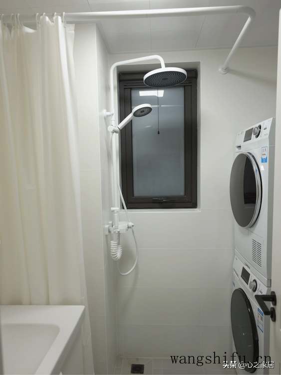 每一种家居风格背后都有故事，70㎡极简装修，打造一种纯净的生活（简约风格家居案例）