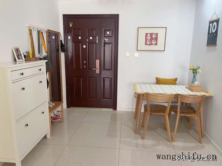 70㎡简约家装风格，小而温馨简而时尚，小客厅大阳台打造多样生活 旧房翻新 第1张 70㎡简约家装风格，小而温馨简而时尚，小客厅大阳台打造多样生活 旧房翻新 粉刷匠第1张