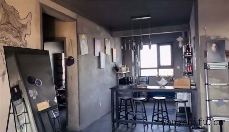 一位姑娘晒出独居的家，毛坯房不装修直接住，网友：也是服了 旧房翻新 第7张 一位姑娘晒出独居的家，毛坯房不装修直接住，网友：也是服了 旧房翻新 粉刷匠第7张